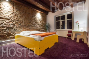 3 Bros' Hostel Cieszyn